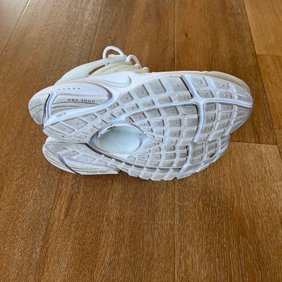 Nike men’s Air Presto - Picture 4 of 4
